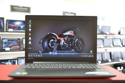 Лот: 15607267. Фото: 1. Lenovo Ideapad 320-15IKB (15,6... Ноутбуки