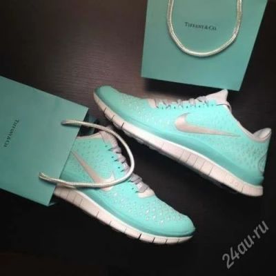 Лот: 2368778. Фото: 1. Nike 3.0 2012 Woman V4. Кеды, кроссовки, слипоны
