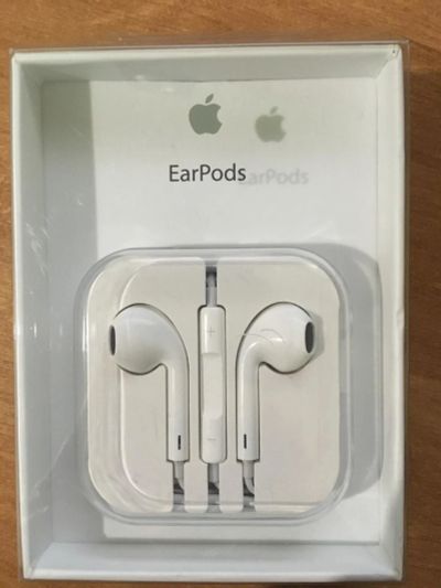 Лот: 11216973. Фото: 1. Apple airpods. Красноярск