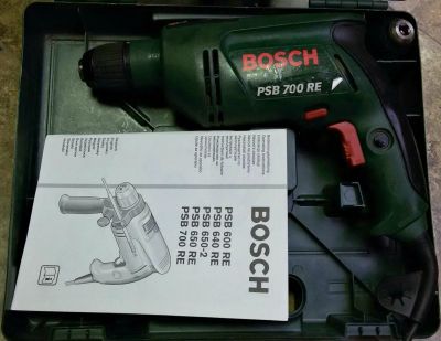 Лот: 7813596. Фото: 1. Продам дрель Bosch PSB 700 RE... Электроинструмент