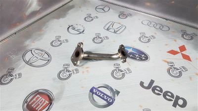 Лот: 23589708. Фото: 1. Трубка клапана EGR Toyota Voxy... Двигатель и элементы двигателя