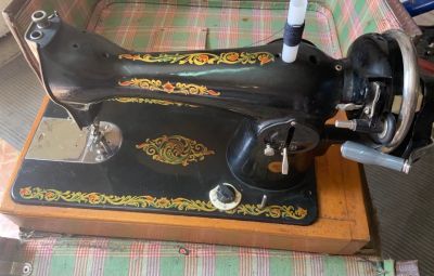 Лот: 25442682. Фото: 1. Швейная машинка Подольск. Швейная, вязальная