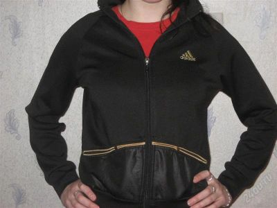 Лот: 1393435. Фото: 1. Спортивная кофта Adidas, р.40-42. Другое (спортивная одежда)