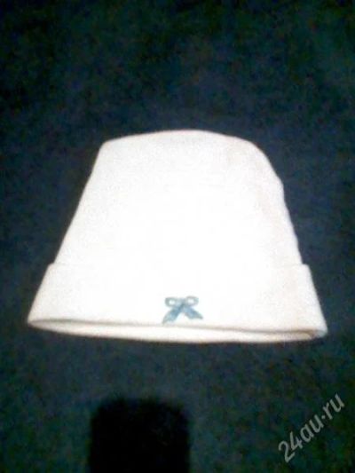 Лот: 1787413. Фото: 1. хорошая маленькая беленькая шапочка. Головные уборы