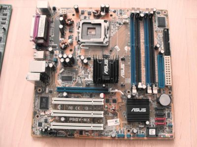 Лот: 3629991. Фото: 1. мать Asus P5GV-MX. Материнские платы