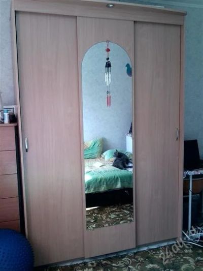 Лот: 2936881. Фото: 1. шкаф трехстворчатый с зеркалом. Шкафы, шкафы-купе