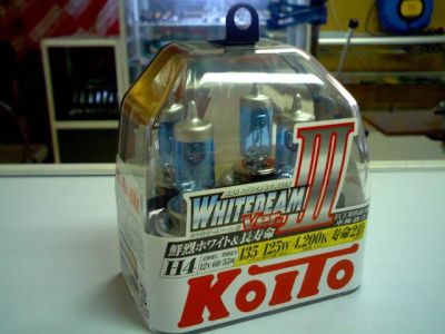 Лот: 4423326. Фото: 1. Лампы Koito H4. Оптика и освещение