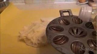 Лот: 2913492. Фото: 1. Советская форма для выпечки орешки. Другое (посуда, кухонная утварь)