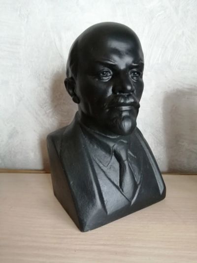 Лот: 15637548. Фото: 1. Бюст Ленина!. Фарфор, керамика