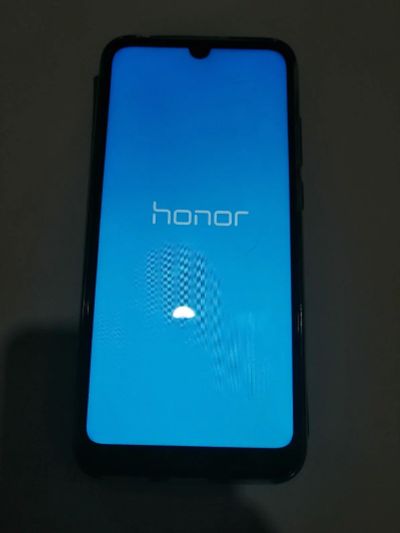 Лот: 15250431. Фото: 1. Смартфон Honor 8A (0201-06). Смартфоны