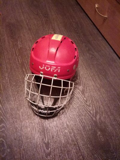 Лот: 12331008. Фото: 1. Хоккейный шлем. Торг. Обмен. Шлемы
