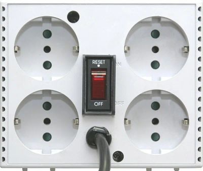 Лот: 4492405. Фото: 1. Стабилизатор напряжения Powercom... Стабилизаторы напряжения, ЛАТР