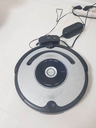 Лот: 15564050. Фото: 1. Робот пылесос Irobot roomba 555. Пылесосы, паровые швабры