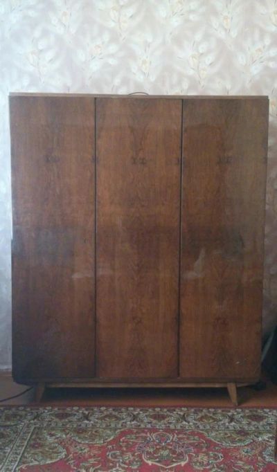 Лот: 4527453. Фото: 1. Шкаф даром!!!. Шкафы, шкафы-купе