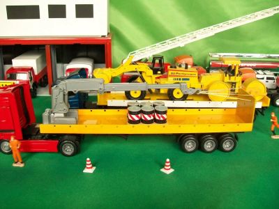 Лот: 4148884. Фото: 1. ..Автомастерская 1/43..полуприцеп... Автомоделизм