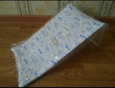 Лот: 10475574. Фото: 1. Горка в ванну для купания (махра... Ванночки, сиденья, горшки