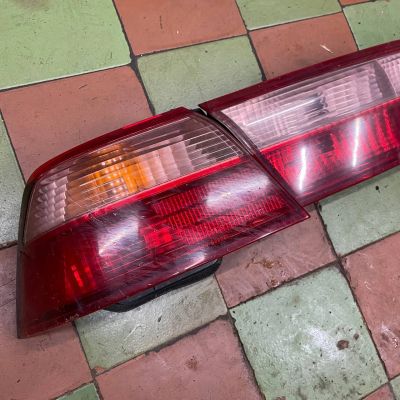 Лот: 21640558. Фото: 1. Задние фонари Honda Torneo. Оптика и освещение