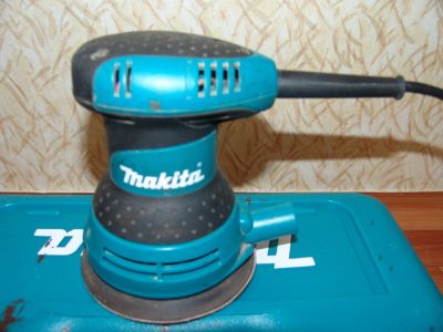 Лот: 11888813. Фото: 1. Эксцентриковая шлифмашина Makita... Электроинструмент