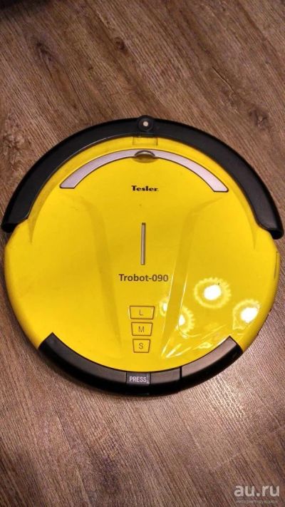 Лот: 10245586. Фото: 1. Робот - пылесос tesler trobot-090. Пылесосы, паровые швабры