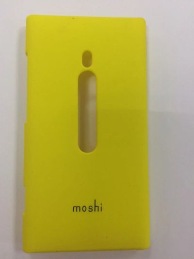 Лот: 10338639. Фото: 1. Чехол Nokia 800 Пластик Желтый... Чехлы, бамперы
