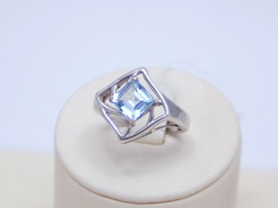 Лот: 15178347. Фото: 1. СЕРЕБРЯНОЕ КОЛЬЦО 3,91 ГРАММ. Кольца, перстни