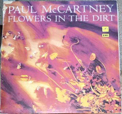 Лот: 21170506. Фото: 1. LP Paul McCartney - Flowers In... Аудиозаписи