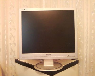 Лот: 106551. Фото: 1. Продам монитор жк 17 PHILIPS 170S6FS... ЖК-мониторы