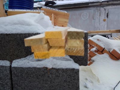 Лот: 8939795. Фото: 1. Брусок Колышки Рейка 20*10*1000... Древесина, пиломатериал