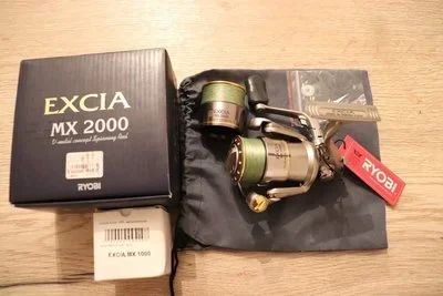 Лот: 18141551. Фото: 1. Ryobi Excia mx2000 + 1000ная шпуля. Катушки, комплектующие