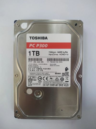 Лот: 17647522. Фото: 1. Жёсткий диск Toshiba P300 hdwd110uzsva. Жёсткие диски (HDD)