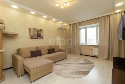 Лот: 25334834. Фото: 1. 3-комн. квартира , Красноярск... Квартиры, студии