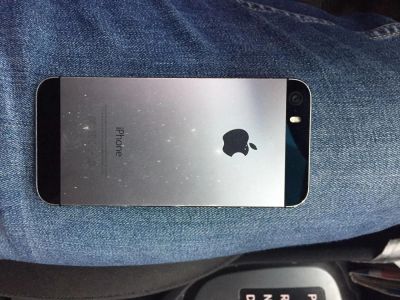 Лот: 7109918. Фото: 1. iPhone 5s 16gb. Смартфоны