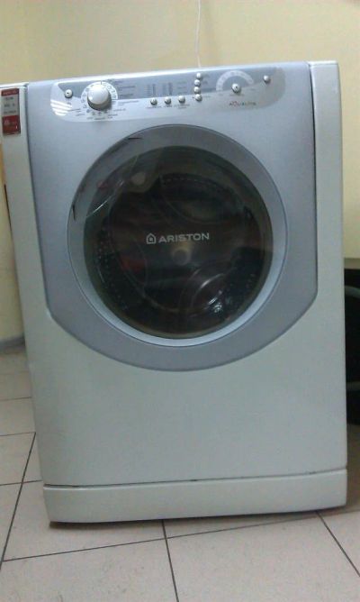 Лот: 3726302. Фото: 1. Hotpoint-Ariston AQSL 85. Стиральные машины