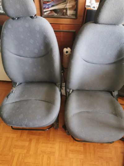 Лот: 15887062. Фото: 1. Сиденья Toyota Vitz первый кузов... Салон