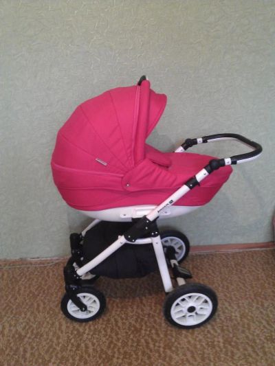 Лот: 6489793. Фото: 1. Продам розовую коляску jogger... Коляски