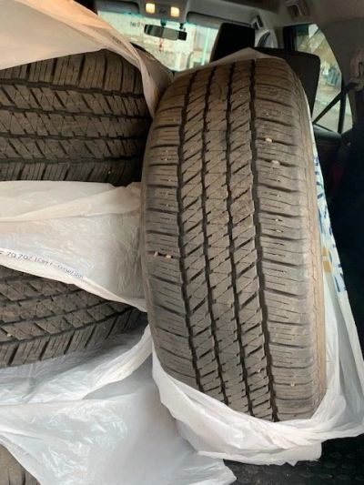 Лот: 14829426. Фото: 1. Резина Bridgestone Dueler H/T... Шины