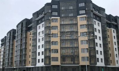 Лот: 20313473. Фото: 1. 4-комнатная квартира на ул. Петра... Квартиры, студии