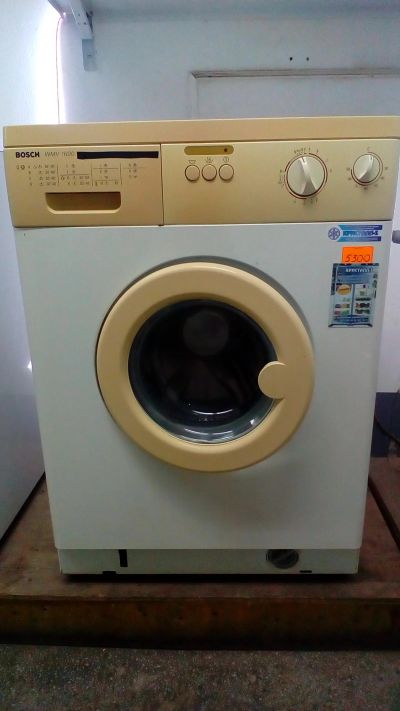 Лот: 11515598. Фото: 1. Стиральная машина Bosch WMV 1600... Стиральные машины