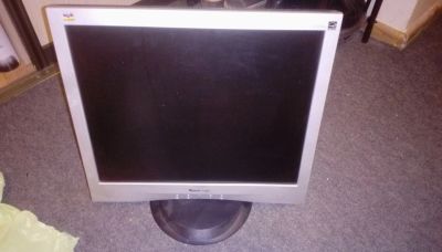 Лот: 15420683. Фото: 1. Монитор 17". ЖК-мониторы