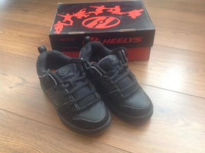 Лот: 5221185. Фото: 1. Heelys, в отличном состоянии. Другое (обувь)
