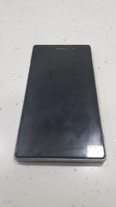 Лот: 11775459. Фото: 1. Смартфон Sony xperia z1 (на запчасти... Смартфоны