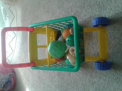 Лот: 5147334. Фото: 1. детская тележка с овощами. Куклы и аксессуары