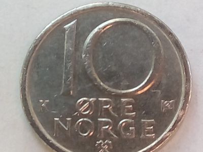 Лот: 15998707. Фото: 1. Монета Норвегии 10 эре. Европа