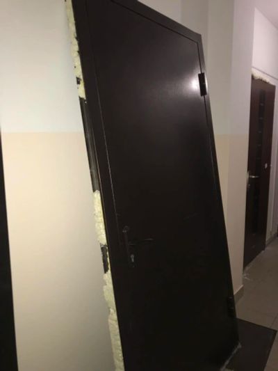 Лот: 10800321. Фото: 1. Входная дверь. Двери входные