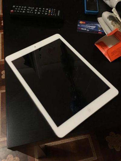 Лот: 6775444. Фото: 1. iPad Air 3G+wi-fi -cellular 16... Планшеты