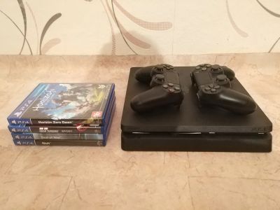 Лот: 14720766. Фото: 1. Sony Playstation 4 1Tb. Игровые приставки, консоли