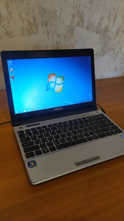Лот: 15497492. Фото: 1. Asus UL20A, Core 2 Duo, 3Gb, SSD... Ноутбуки