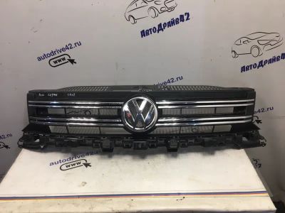 Лот: 21715831. Фото: 1. решетка радиатора Volkswagen Tiguan... Двигатель и элементы двигателя