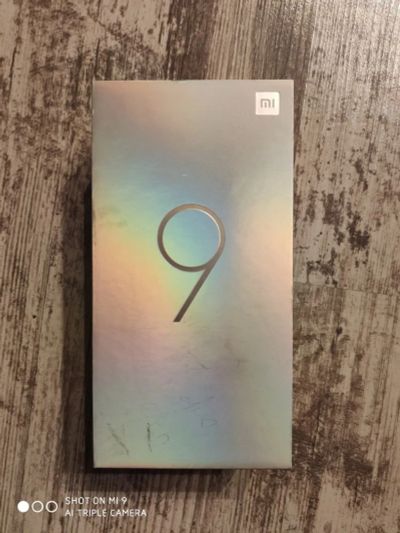 Лот: 15319090. Фото: 1. xiaomi mi9. Смартфоны