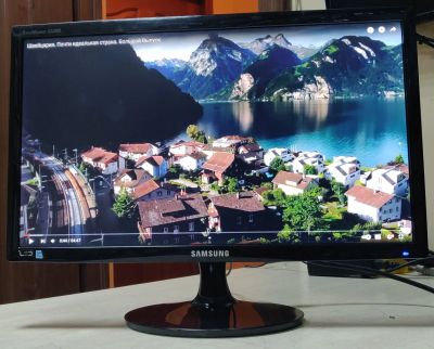 Лот: 19952852. Фото: 1. ЖК монитор 21.5" Samsung S22A300B... ЖК-мониторы